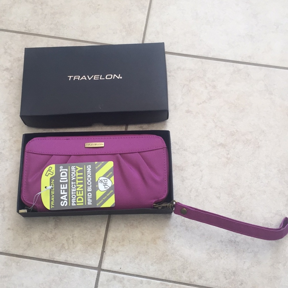 ID protection wallet